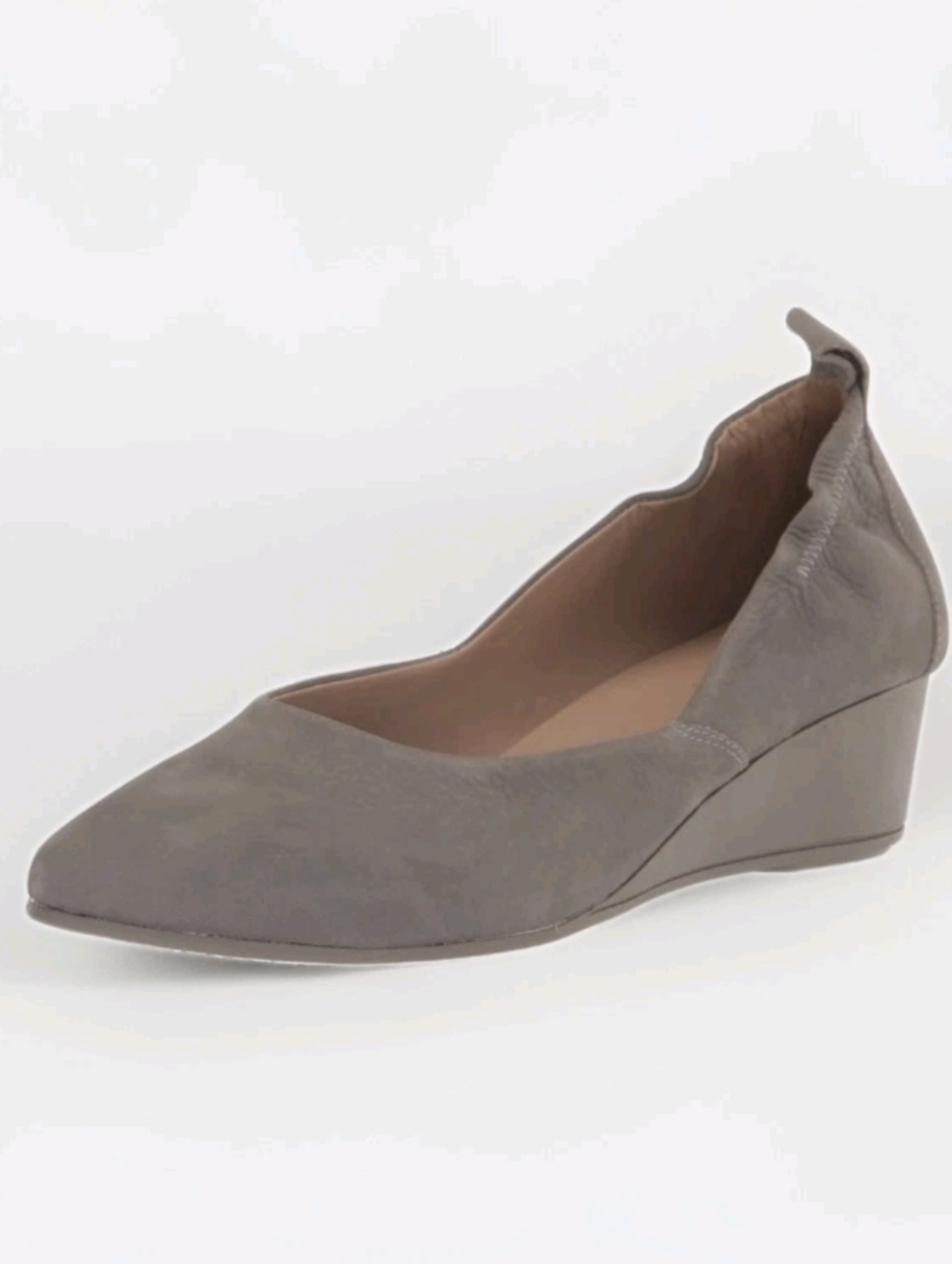 Blondo Etta Ballet Shoes Pointed Toe Low Wedge Taupe Leather Women's Size 8